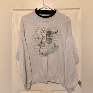 Winter birds sweatshirt. Good condition. No tag. Size L